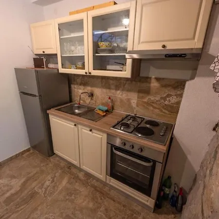 House Jure Holiday home *